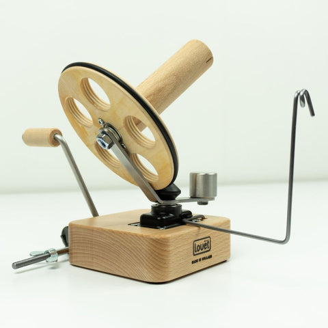 Louet Ball Winder – Beech