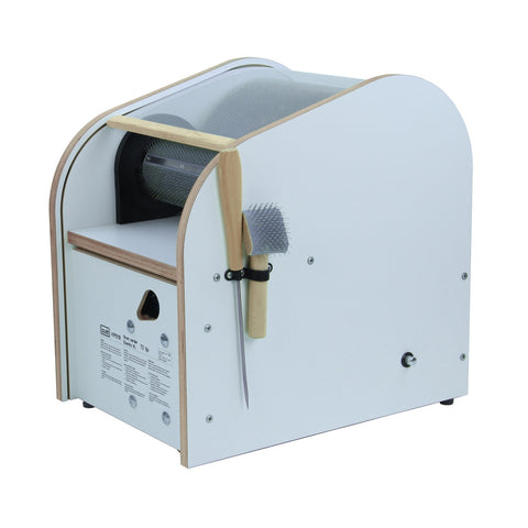 Louet Electric Standard Drum Carder with 19cm carding drum and safety cover