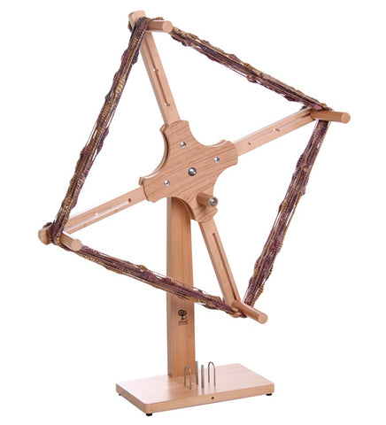 Ashford Skeiner 2 adjustable yarn skeiner